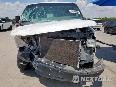 Piąte zdjęcie samochodu w środku: 2014 CHEVROLET EXPRESS G1500 VIN:1GCSGAFXXE1160886 - miniatura