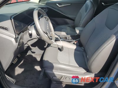 Zdjęcie 7 z 14 samochodu: 2025 KIA NIRO EX VIN:KNDCR3LE5S5222194 - miniatura
