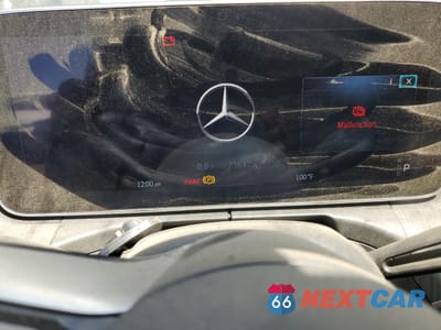 Zdjęcie 9 z 12 samochodu: 2023 MERCEDES-BENZ C 300 VIN:W1KAF4GB0PR150249 - miniatura