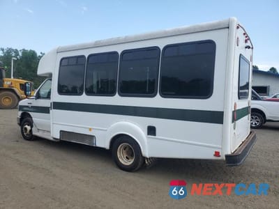 Drugie zdjęcie samochodu z przodu: 2017 FORD ECONOLINE E350 SUPER DUTY CUTAWAY VAN VIN:1FDEE3FS6HDC04609 - miniatura