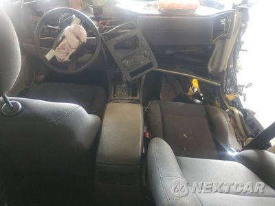 Zdjęcie 8 z 13 samochodu: 2005 DODGE MAGNUM SE VIN:2D4FV48T15H531683 - miniatura