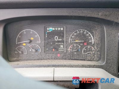 Zdjęcie 8 z 10 samochodu: 2022 FREIGHTLINER CASCADIA 126 SEMI TRUCK VIN:3AKJHHDR8NSMF4015 - miniatura