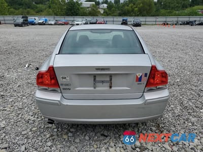 Zdjęcie 6 z 15 samochodu: 2005 VOLVO S60 2.5T VIN:YV1RS592852471225 - miniatura