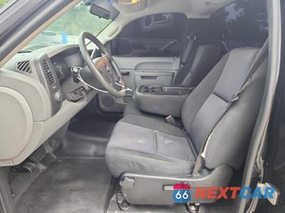 Zdjęcie 7 z 12 samochodu: 2010 CHEV SILVERADO VIN:1GCPCPEX4AZ296111 - miniatura