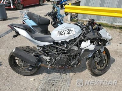 2025 KAWASAKI EX500 ML5EXGG12SDA44339 - główne zdjęcie licytacji z USA - miniatura