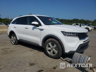 Czwarte zdjęcie samochodu z boku: 2021 KIA SORENTO LX VIN:5XYRGDLC0MG003142 - miniatura