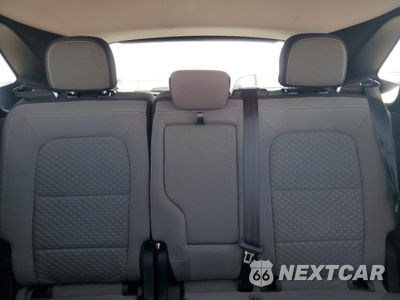 Zdjęcie 10 z 16 samochodu: 2021 FORD ESCAPE SE VIN:1FMCU9G69MUA14991 - miniatura