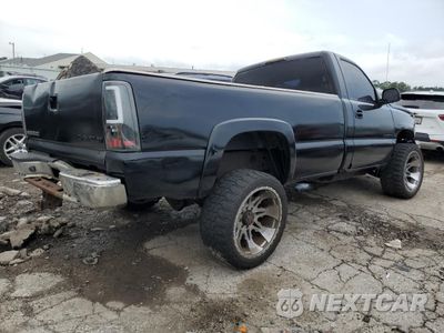 Trzecie zdjęcie samochodu z tyłu: 2006 CHEVROLET SILVERADO K2500 HEAVY DUTY VIN:1GCHK24U16E135232 - miniatura