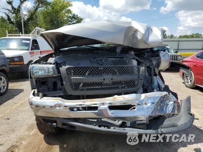 Piąte zdjęcie samochodu w środku: 2006 CHEVROLET SILVERADO K2500 HEAVY DUTY VIN:1GCHK23D46F162579 - miniatura