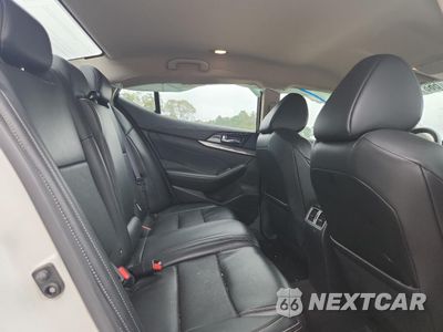 Zdjęcie 10 z 13 samochodu: 2023 NISSAN MAXIMA SV VIN:1N4AA6CV2PC509064 - miniatura