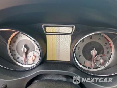 Zdjęcie 9 z 14 samochodu: 2016 MERCEDES-BENZ CLA 250 VIN:WDDSJ4EB4GN325373 - miniatura