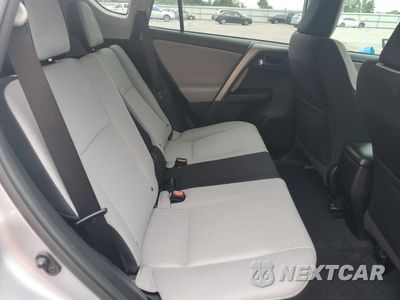 Zdjęcie 10 z 15 samochodu: 2017 TOYOTA RAV4 XLE VIN:2T3WFREV4HW330846 - miniatura