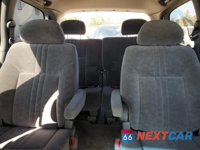Zdjęcie 10 z 14 samochodu: 2003 TOYOTA SIENNA LE VIN:4T3ZF13C23U546400 - miniatura