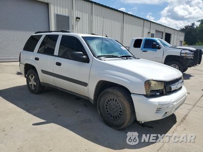 Czwarte zdjęcie samochodu z boku: 2005 CHEVROLET TRAILBLAZER LS VIN:1GNDT13S152181088 - miniatura