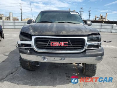 Piąte zdjęcie samochodu w środku: 2000 GMC YUKON VIN:1GKEC13T2YJ127996 - miniatura