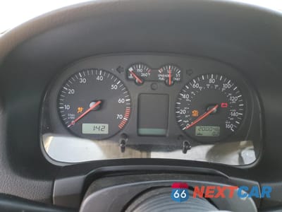 Zdjęcie 9 z 14 samochodu: 2001 VOLKSWAGEN GOLF GLS VIN:9BWGT61J314046051 - miniatura