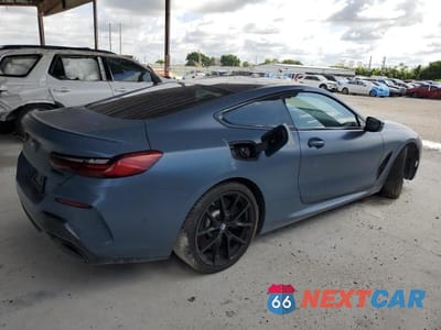 Trzecie zdjęcie samochodu z tyłu: 2019 BMW M850XI VIN:WBABC4C58KBU96930 - miniatura