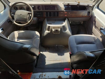 Zdjęcie 8 z 15 samochodu: 1997 DODGE RAM VAN B2500 VIN:2B7HB21X2VK597405 - miniatura