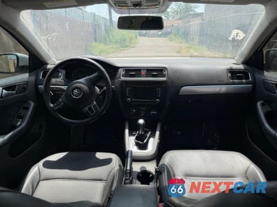 Zdjęcie 9 z 11 samochodu: 2014 VOLKSWAGEN JETTA SE VIN:3VWD17AJ5EM376614 - miniatura