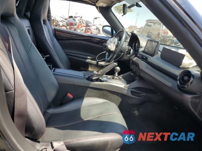 Zdjęcie 10 z 15 samochodu: 2019 MAZDA MX-5 MIATA CLUB VIN:JM1NDAL76K0300489 - miniatura