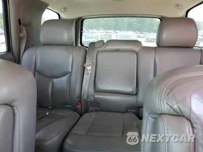 Zdjęcie 10 z 15 samochodu: 2004 CHEVROLET TAHOE K1500 VIN:1GNEK13T84J293858 - miniatura