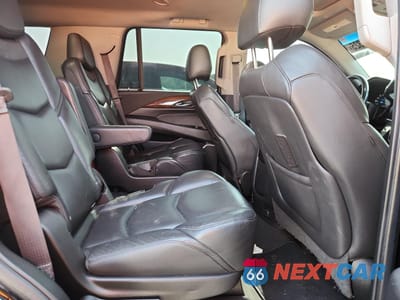 Zdjęcie 10 z 13 samochodu: 2019 CADILLAC ESCALADE LUXURY VIN:1GYS4BKJXKR393772 - miniatura