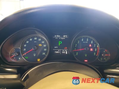 Zdjęcie 9 z 12 samochodu: 2011 MASERATI GRANTURISMO S VIN:ZAM45KMA0B0055189 - miniatura