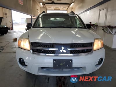 Piąte zdjęcie samochodu w środku: 2007 MITSUBISHI ENDEAVOR LS VIN:4A4MN21SX7E077575 - miniatura