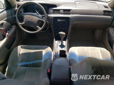 Zdjęcie 8 z 12 samochodu: 2000 TOYOTA CAMRY CE VIN:4T1BG22K9YU984389 - miniatura