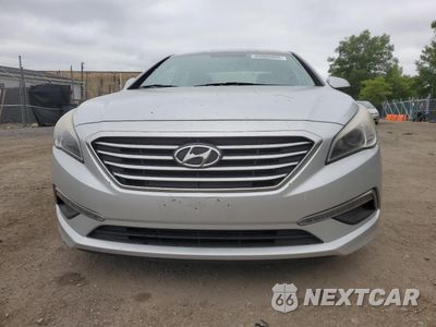 Piąte zdjęcie samochodu w środku: 2015 HYUNDAI SONATA SE VIN:5NPE24AF3FH234221 - miniatura