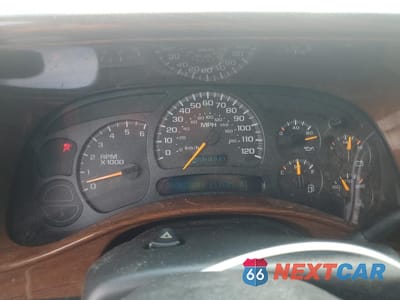 Zdjęcie 9 z 13 samochodu: 2005 CHEVROLET SUBURBAN C1500 VIN:3GNEC16Z85G247608 - miniatura