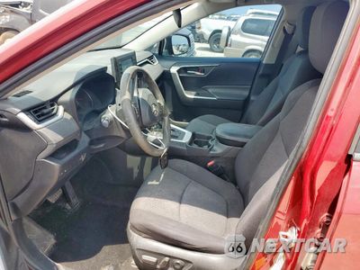 Zdjęcie 7 z 16 samochodu: 2020 TOYOTA RAV4 XLE VIN:2T3W1RFV8LW068528 - miniatura