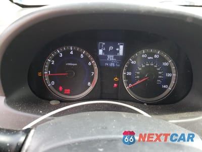 Zdjęcie 9 z 15 samochodu: 2017 HYUNDAI ACCENT SE VIN:KMHCT4AE1HU173273 - miniatura