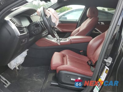 Zdjęcie 7 z 14 samochodu: 2022 BMW X6 XDRIVE40I VIN:5UXCY6C07N9K38725 - miniatura