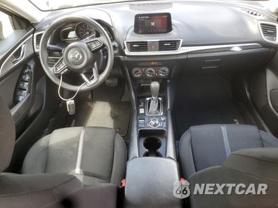 Zdjęcie 8 z 14 samochodu: 2017 MAZDA 3 SPORT VIN:3MZBN1U73HM153730 - miniatura
