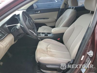 Zdjęcie 7 z 13 samochodu: 2016 KIA OPTIMA LX VIN:5XXGT4L36GG036965 - miniatura