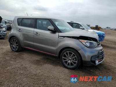 Czwarte zdjęcie samochodu z boku: 2018 KIA SOUL ! VIN:KNDJX3AA2J7521285 - miniatura