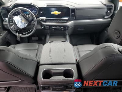Zdjęcie 8 z 12 samochodu: 2024 CHEVROLET SILVERADO K3500 LTZ VIN:2GC4YUEY6R1171580 - miniatura