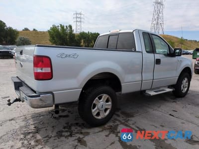 Trzecie zdjęcie samochodu z tyłu: 2004 FORD F150 VIN:1FTRF14W64NB24650 - miniatura