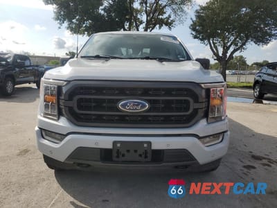 Piąte zdjęcie samochodu w środku: 2021 FORD F150 SUPERCREW VIN:1FTEW1EP0MKE58003 - miniatura