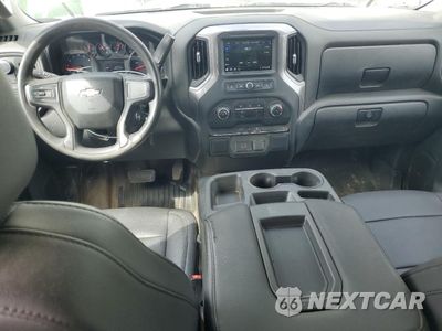 Zdjęcie 8 z 13 samochodu: 2019 CHEVROLET SILVERADO K1500 VIN:1GCRYAEF9KZ335873 - miniatura