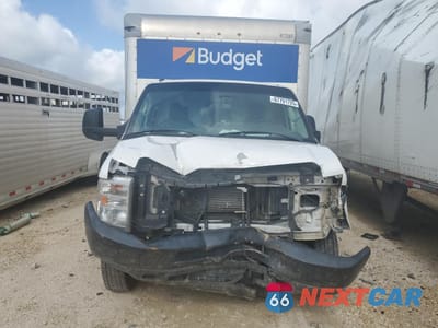 Piąte zdjęcie samochodu w środku: 2019 FORD ECONOLINE E350 SUPER DUTY CUTAWAY VAN VIN:1FDWE3F60KDC37569 - miniatura