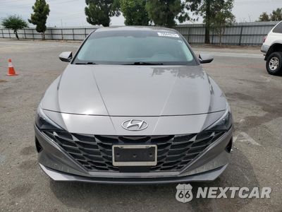 Piąte zdjęcie samochodu w środku: 2021 HYUNDAI ELANTRA LIMITED VIN:KMHLP4AGXMU118496 - miniatura