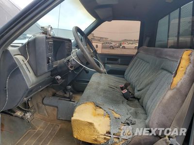 Zdjęcie 7 z 14 samochodu: 1989 CHEVROLET GMT-400 K1500 VIN:1GCDK14K5KZ277819 - miniatura