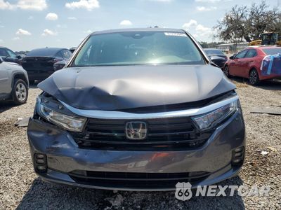 Piąte zdjęcie samochodu w środku: 2021 HONDA ODYSSEY EXL VIN:5FNRL6H71MB037634 - miniatura