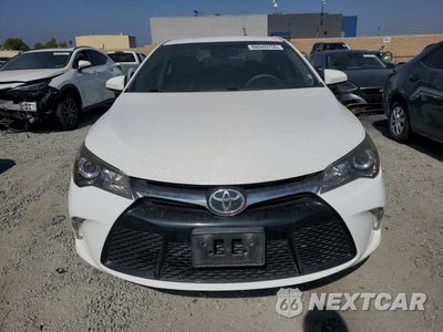Piąte zdjęcie samochodu w środku: 2017 TOYOTA CAMRY LE VIN:4T1BF1FK9HU781705 - miniatura