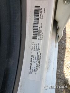 Zdjęcie 12 z 12 samochodu: 2013 CHRYSLER 200 LIMITED VIN:1C3CCBCG6DN507538 - miniatura
