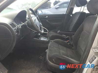 Zdjęcie 7 z 14 samochodu: 2001 VOLKSWAGEN JETTA GLS VIN:3VWSK69M81M214810 - miniatura