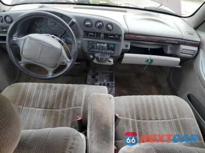 Zdjęcie 8 z 14 samochodu: 2001 CHEVROLET LUMINA VIN:2G1WL52J011254665 - miniatura