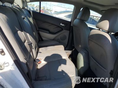 Zdjęcie 10 z 14 samochodu: 2015 KIA FORTE EX VIN:KNAFZ4A85F5347523 - miniatura